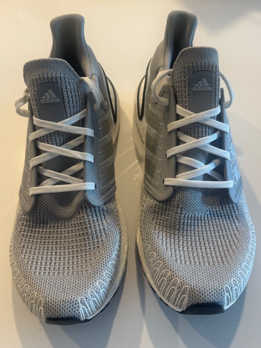 Adidas YYA 606001 01/20 Ultraboost Mens Size 10 Light Gray Knit Sneakers
